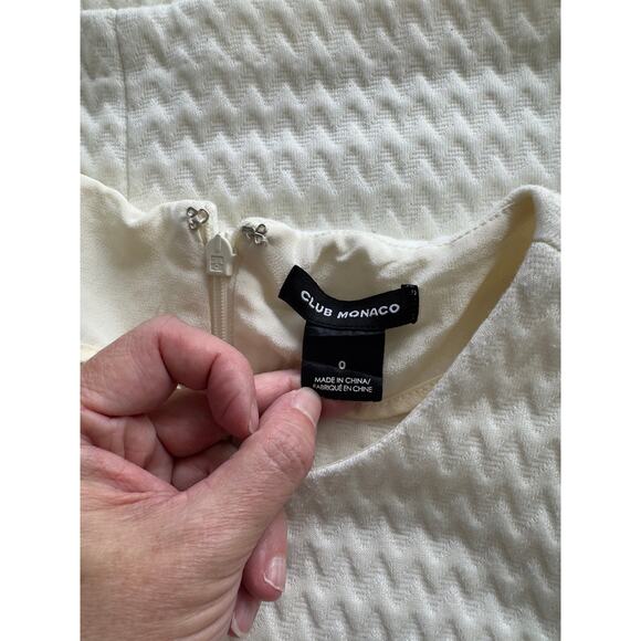 Club Monaco Cream/White Long Sleeve Textured Dress Size 0 - Picture 3 of 7